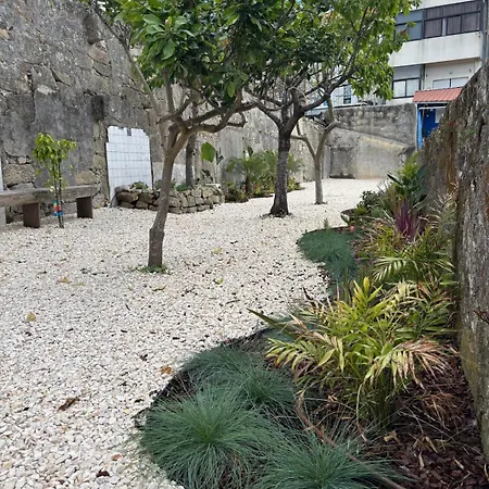 Appartement Bright With Garden Oporto
