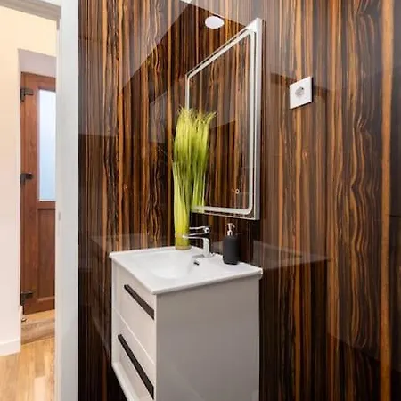 Apartment Bright With Garden *