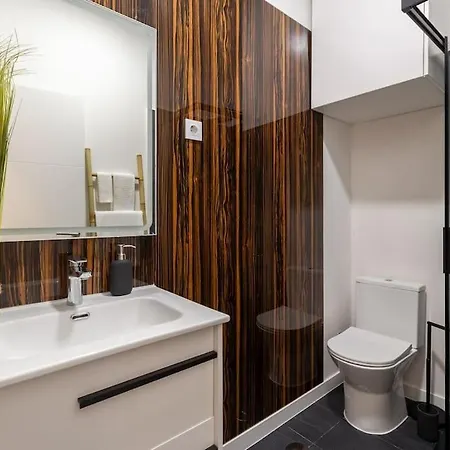Apartment Bright With Garden Porto