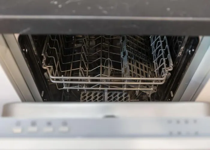 Bright With Garden アパート